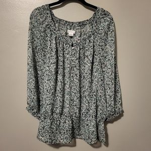 Size XL Liz Claiborne Sheer Gray/Green Top